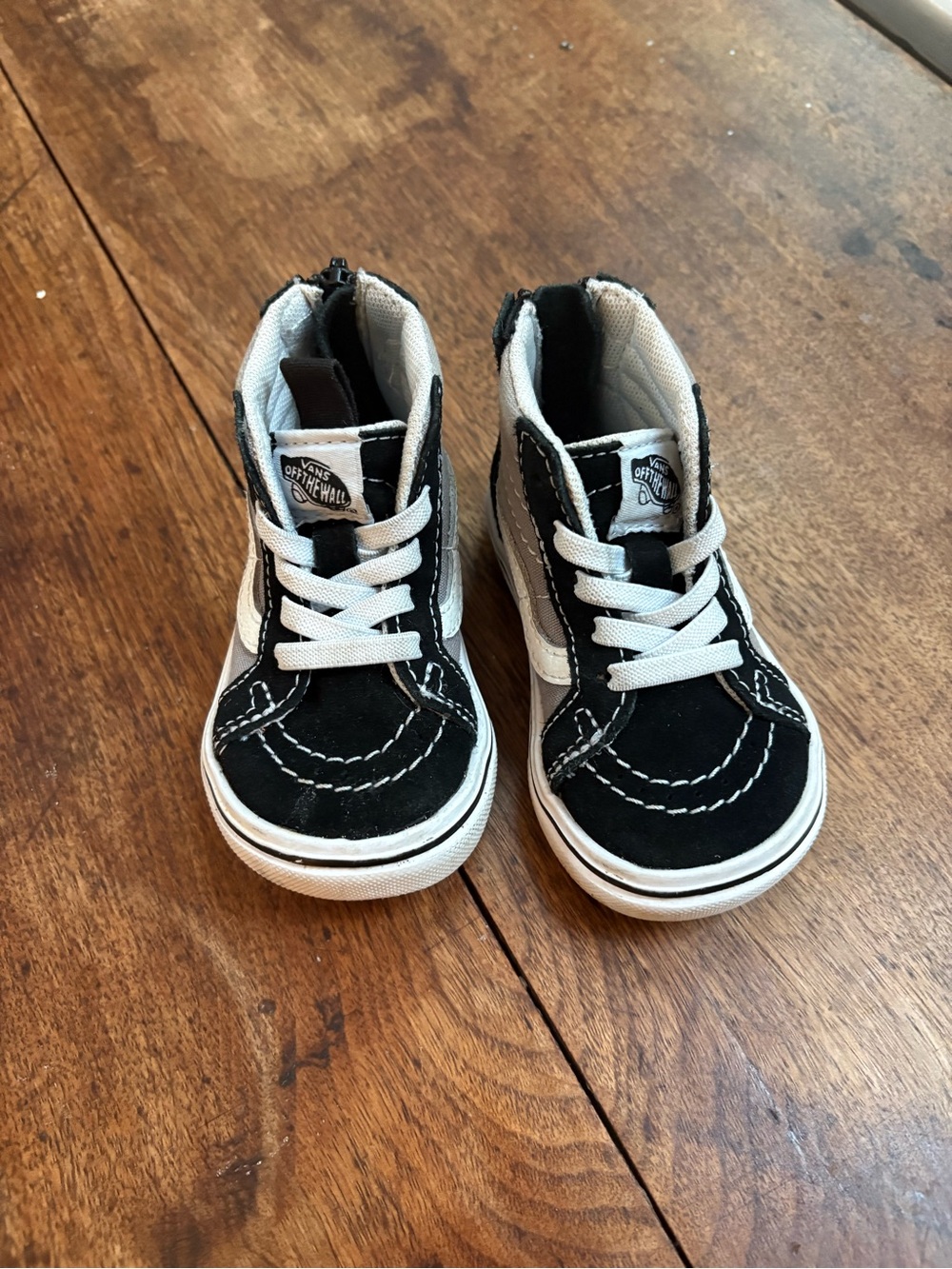 Vans High Top First Walkers Baby/Toddler Size 4